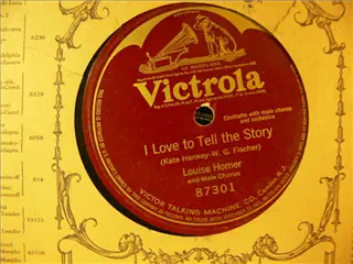 small_victrola 87301.webp